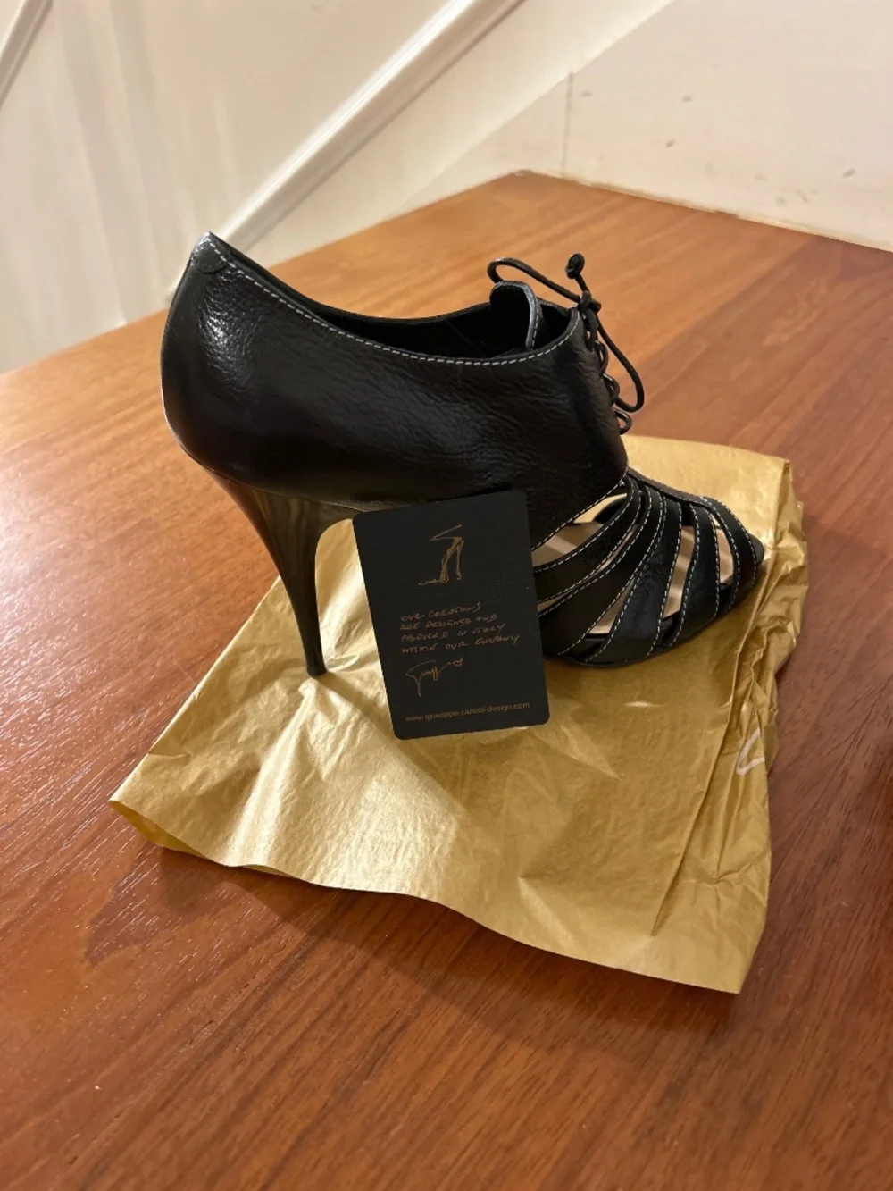 Brand New Giuseppe Zanotti Black Leather Shoes SZ 7 1/2 NWT - Picture 6 of 6